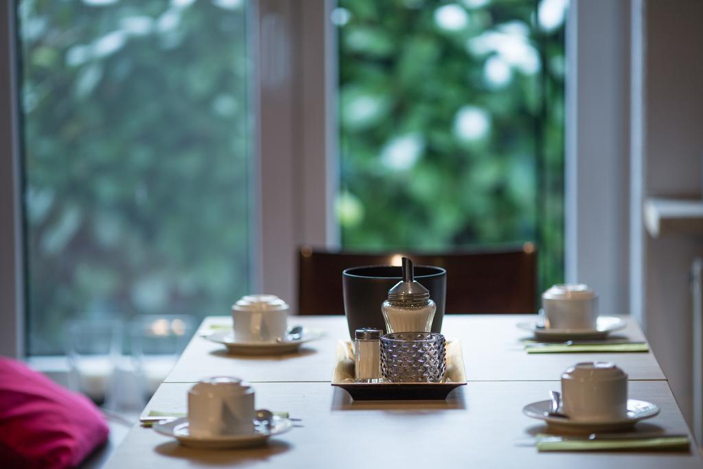 Hotel Restaurant Am Kellhof Хильцинген Экстерьер фото